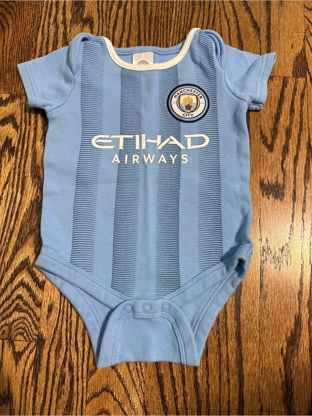 Manchester City Man City Baby Onesie Bodysuit Size 9-12m Premier League
